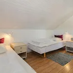 Appartamento Asved - 2-3km From The Sea By Interhome *